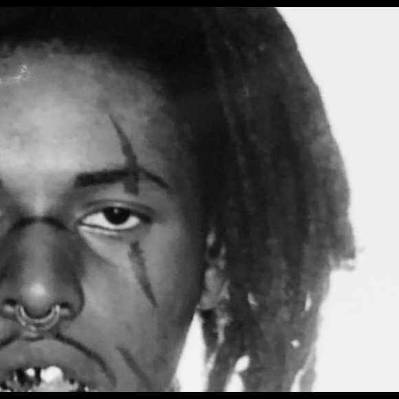 Meet your Posher, Papi - Picture 1 of 1